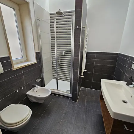 Bed & Breakfast Old 3*