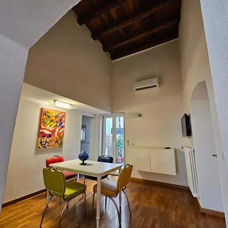 Bed & Breakfast Old 3*